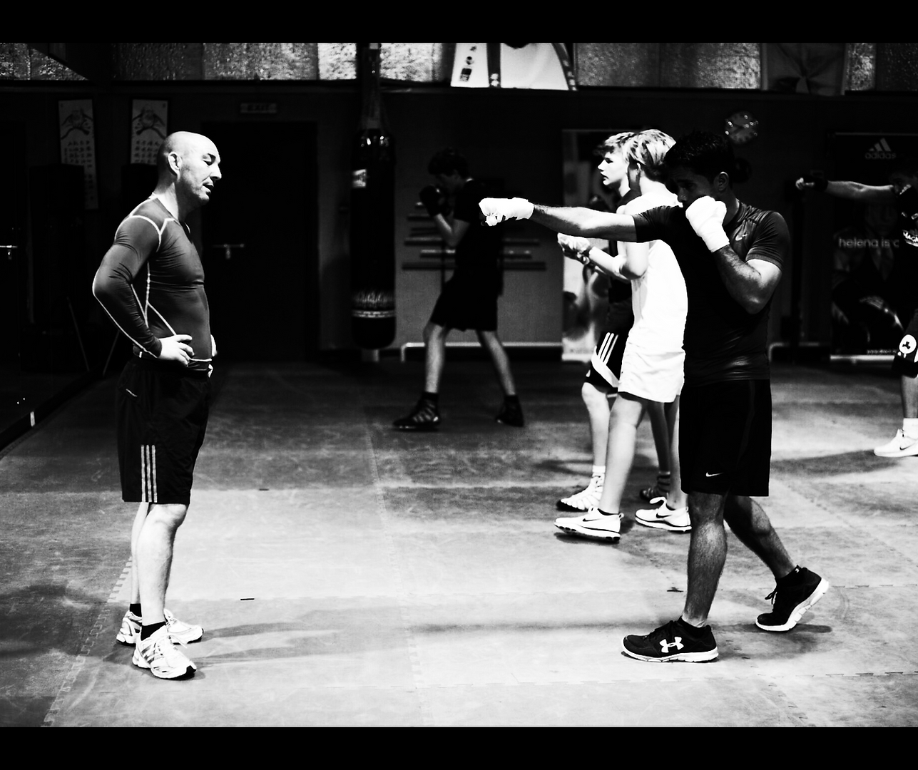 Paul Weir Boxing Coach Dubai | WBO Champion Personal Trai...